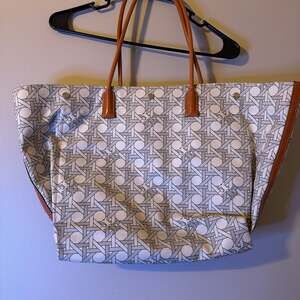 Tory Burch Tory Basketweave Canvas/Leather Handles Tote Bag Ivory NWT GreatGift